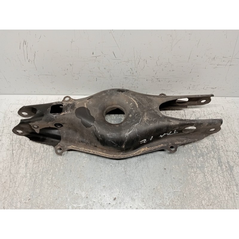 Recambio de brazo suspension inferior trasero izquierdo para mercedes clase e (w212) lim. e 220 bluetec (212.001) referencia OEM