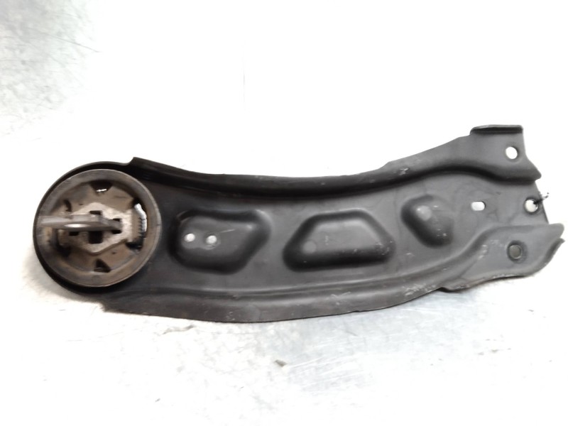 Recambio de tirante trasero derecho para mercedes clase cla (w117) shooting brake cla 220 d (117.903) referencia OEM IAM   