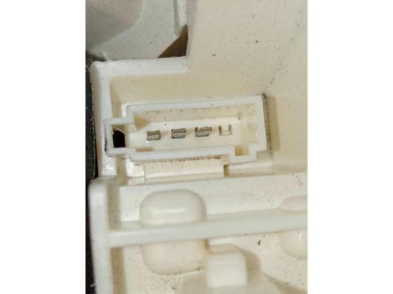Recambio de piloto trasero derecho interior para opel astra j lim. 1.6 16v cat referencia OEM IAM   