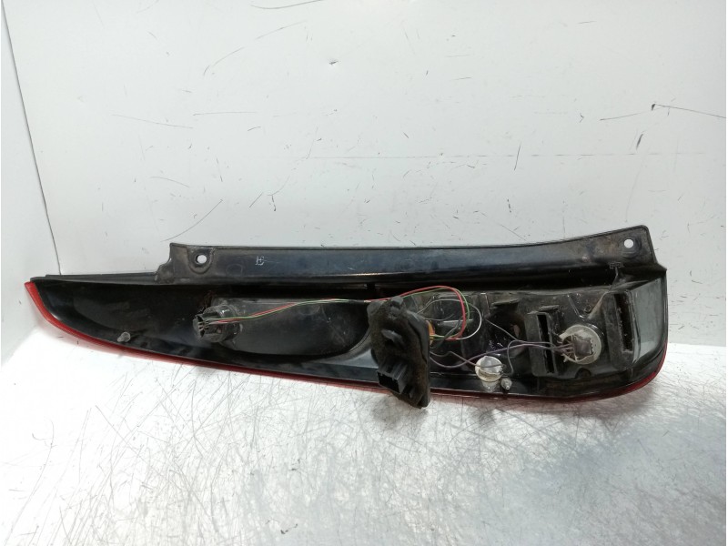 Recambio de piloto trasero derecho para ford fiesta (cbk) fun referencia OEM IAM   
