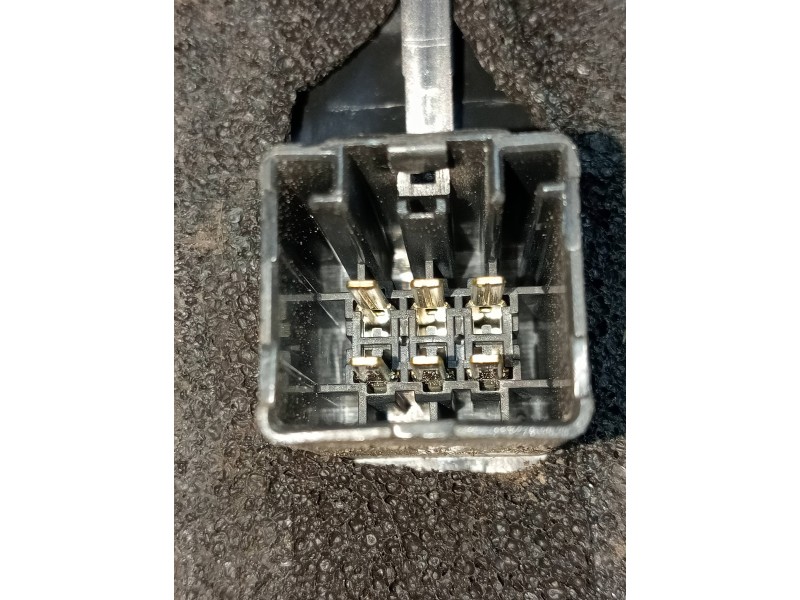 Recambio de piloto trasero derecho para ford fiesta (cbk) fun referencia OEM IAM   