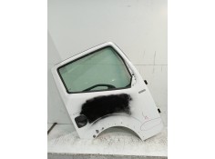Recambio de puerta delantera derecha para renault maxity fg 150.35/45 referencia OEM IAM   2P