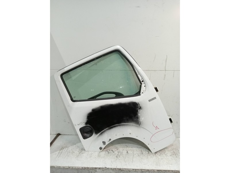 Recambio de puerta delantera derecha para renault maxity fg 150.35/45 referencia OEM IAM   2P