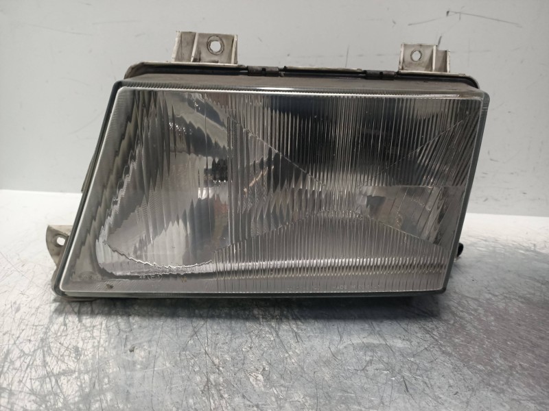 Recambio de faro izquierdo para mercedes 512 d 2.9 td referencia OEM IAM   