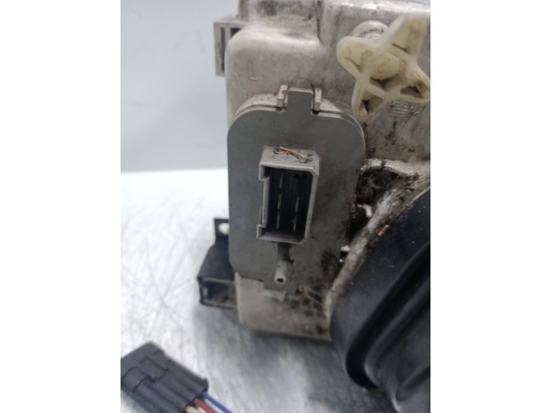 Recambio de faro izquierdo para mercedes 512 d 2.9 td referencia OEM IAM   