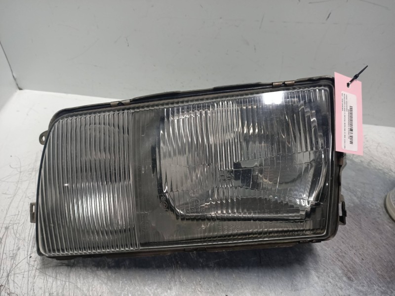 Recambio de faro izquierdo para mercedes clase e (w124) berlina d 300 (124.130) referencia OEM IAM 0301068309 A1268208961 