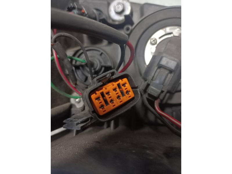 Recambio de faro izquierdo para mazda xedos 9 (ta) 2.5 v6 referencia OEM IAM   