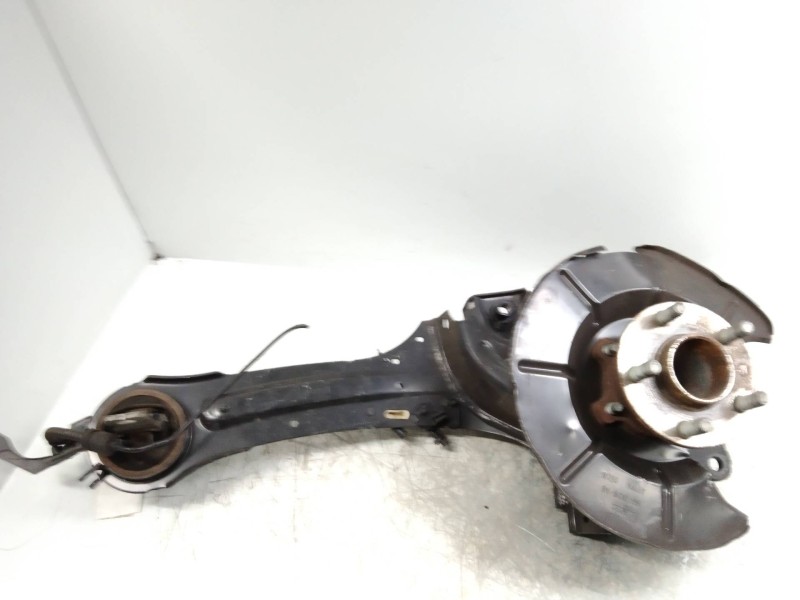 Recambio de mangueta trasera derecha para ford s-max (ca1) 1.8 tdci cat referencia OEM IAM   