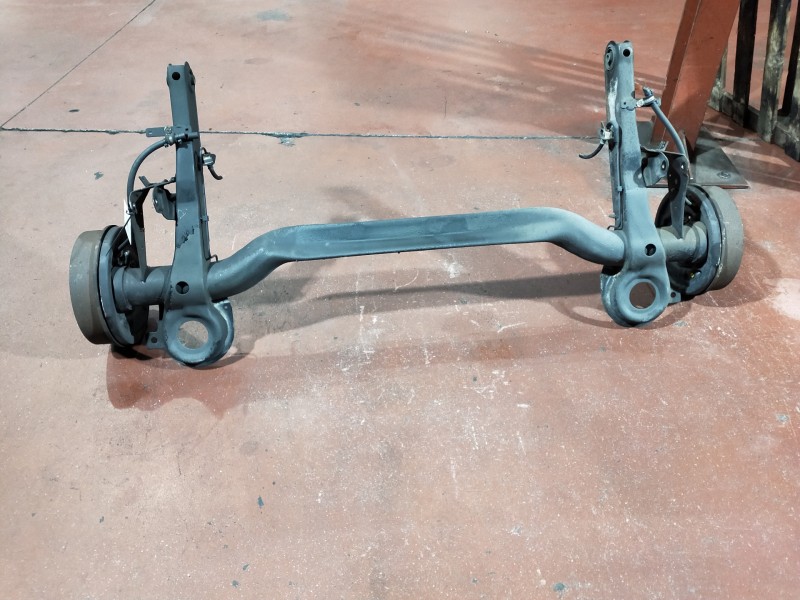 Recambio de puente trasero para peugeot expert kasten komfort confort acristalato referencia OEM IAM   ABS