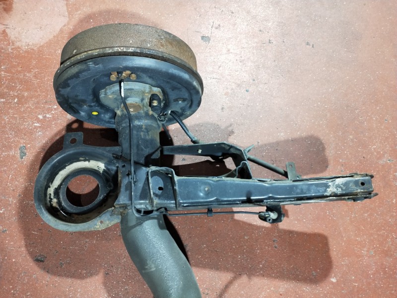 Recambio de puente trasero para peugeot expert kasten komfort confort acristalato referencia OEM IAM   ABS