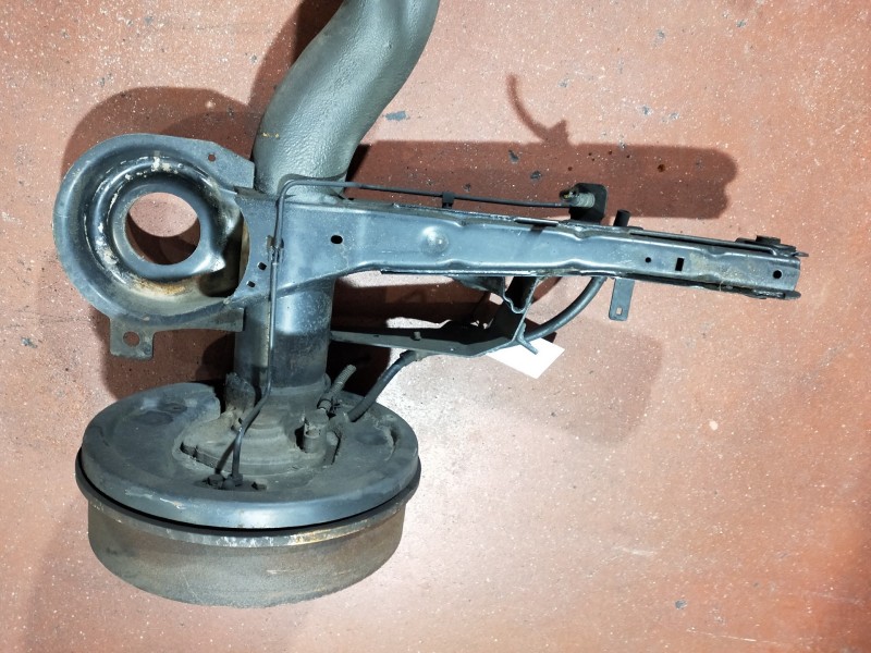 Recambio de puente trasero para peugeot expert kasten komfort confort acristalato referencia OEM IAM   ABS