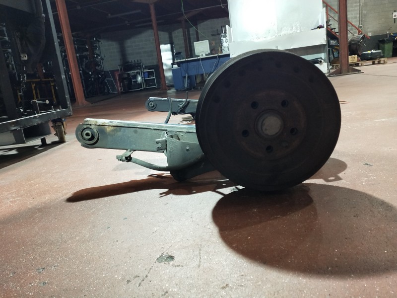 Recambio de puente trasero para peugeot expert kasten komfort confort acristalato referencia OEM IAM   ABS