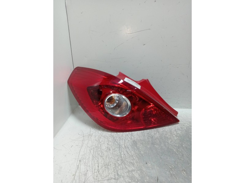 Recambio de piloto trasero izquierdo para opel corsa d 1.3 16v cdti referencia OEM IAM 89316575A  