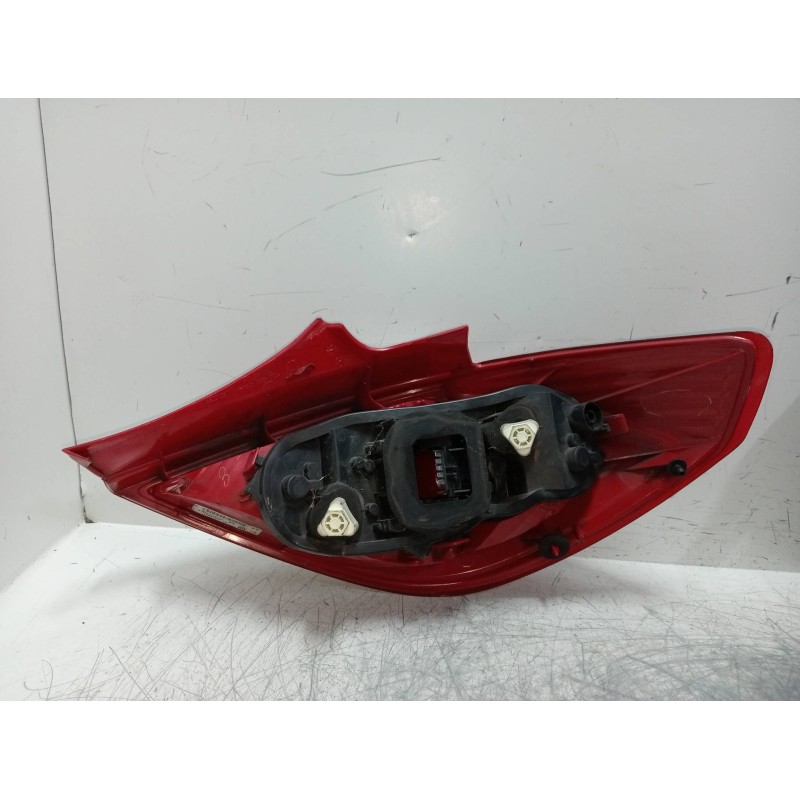 Recambio de piloto trasero izquierdo para opel corsa d 1.3 16v cdti referencia OEM IAM 89316575A  