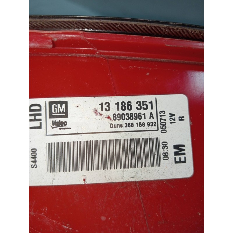 Recambio de piloto trasero derecho para opel corsa d expression referencia OEM IAM 13186351 89038961A 