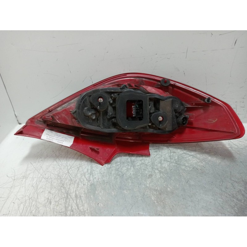 Recambio de piloto trasero derecho para opel corsa d navi referencia OEM IAM 13186351 89038961A 