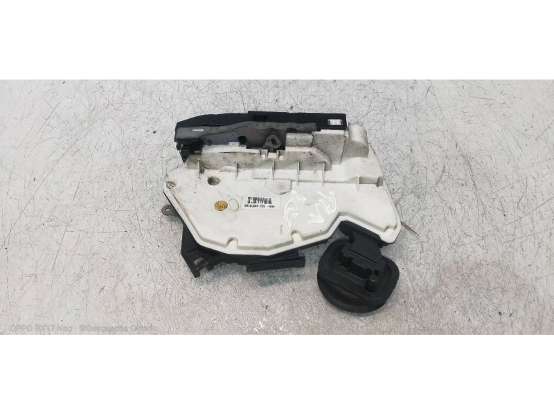 Recambio de motor cierre centralizado trasero derecho para volkswagen golf vi (5k1) advance referencia OEM IAM 5K4839016B  