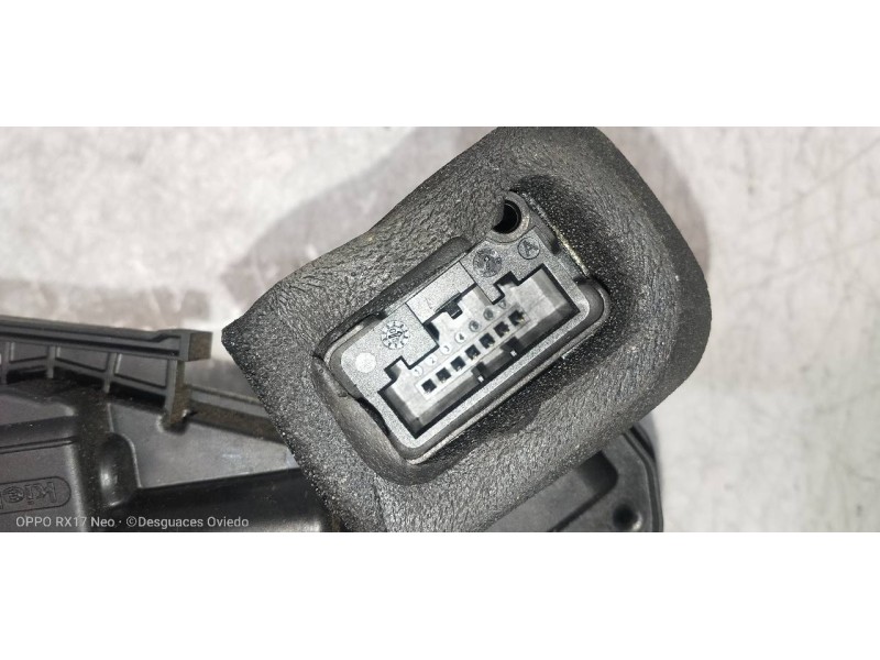 Recambio de motor cierre centralizado delantero derecho para volkswagen golf vi (5k1) advance referencia OEM IAM 5K1837016  