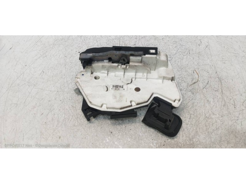 Recambio de motor cierre centralizado delantero derecho para volkswagen golf vi (5k1) advance referencia OEM IAM 5K1837016  