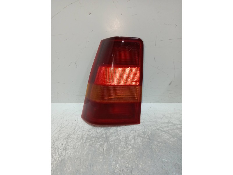 Recambio de piloto trasero izquierdo para opel kadett e 1.7 diesel referencia OEM IAM    Recambio de piloto trasero izquierdo para opel kadett e 1.7 diesel referencia OEM IAM