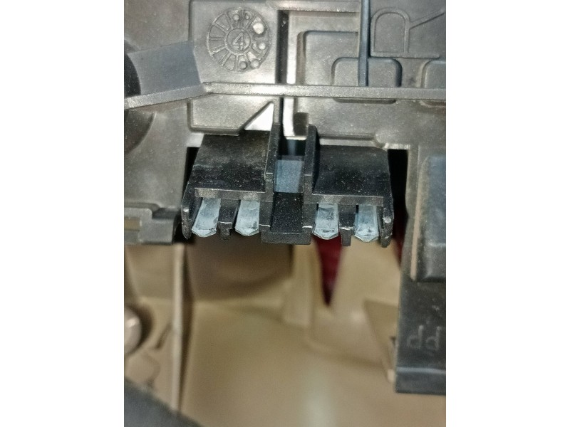Recambio de piloto trasero derecho para opel omega b básico berlina referencia OEM IAM   