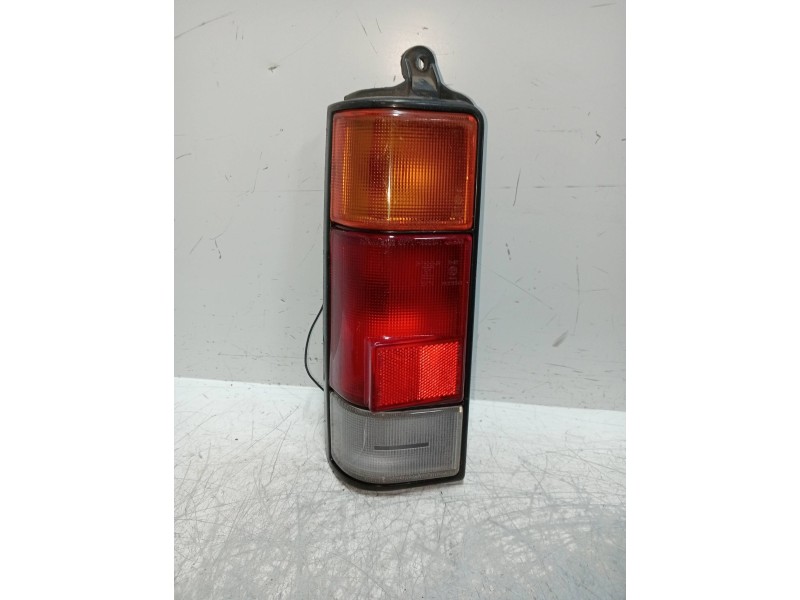 Recambio de piloto trasero izquierdo para opel rascal 1.0 referencia OEM IAM   