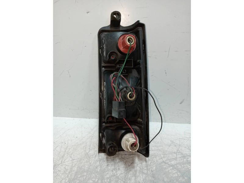 Recambio de piloto trasero izquierdo para opel rascal 1.0 referencia OEM IAM   