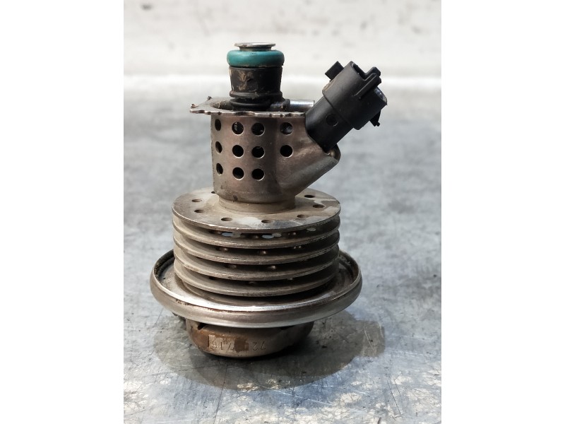 Recambio de inyector para mercedes clase e (w212) lim. e 220 bluetec (212.001) referencia OEM IAM A0004900713  ADBLU