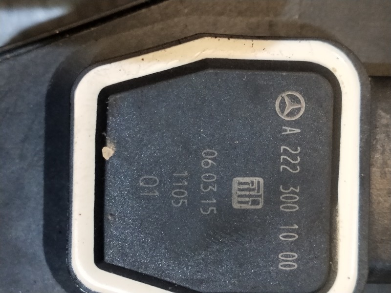 Recambio de potenciometro pedal para mercedes clase e (w212) lim. e 220 bluetec (212.001) referencia OEM IAM A2223001000  
