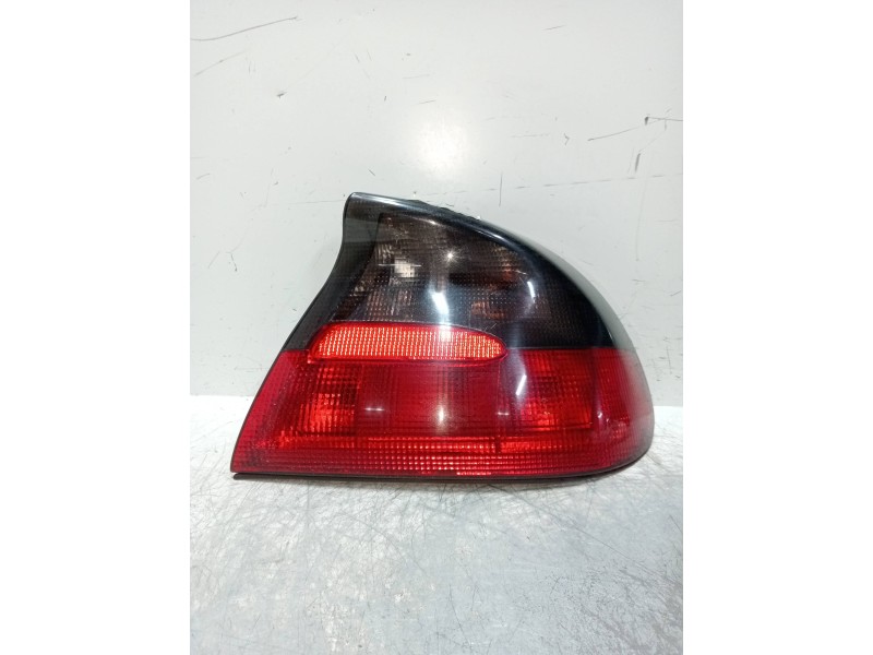 Recambio de piloto trasero derecho para opel tigra 1.4 16v referencia OEM IAM   