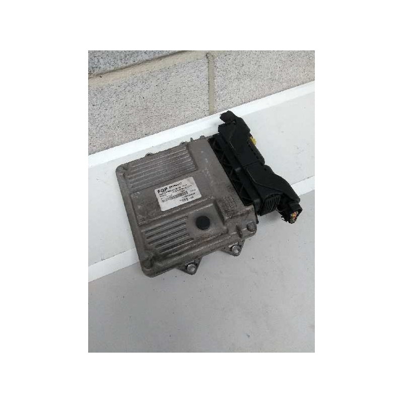 Recambio de centralita motor uce para fiat punto berlina (188) 1.3 jtd cat referencia OEM IAM 55195817 MJD6JFP3 