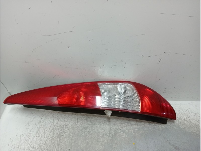 Recambio de piloto trasero derecho para ford mondeo turnier (ge) titanium x referencia OEM IAM   