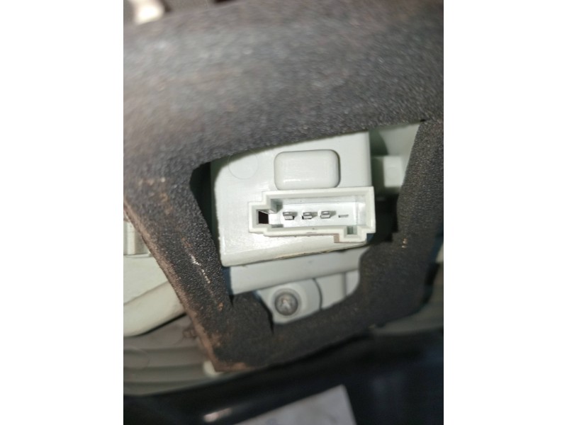 Recambio de piloto trasero izquierdo para opel vectra c caravan 1.9 16v cdti cat (z 19 dth / lrd) referencia OEM IAM 24469461  