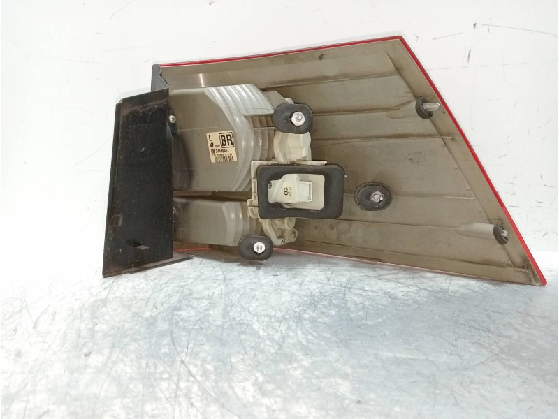 Recambio de piloto trasero izquierdo para opel vectra c caravan elegance referencia OEM IAM 24439461  