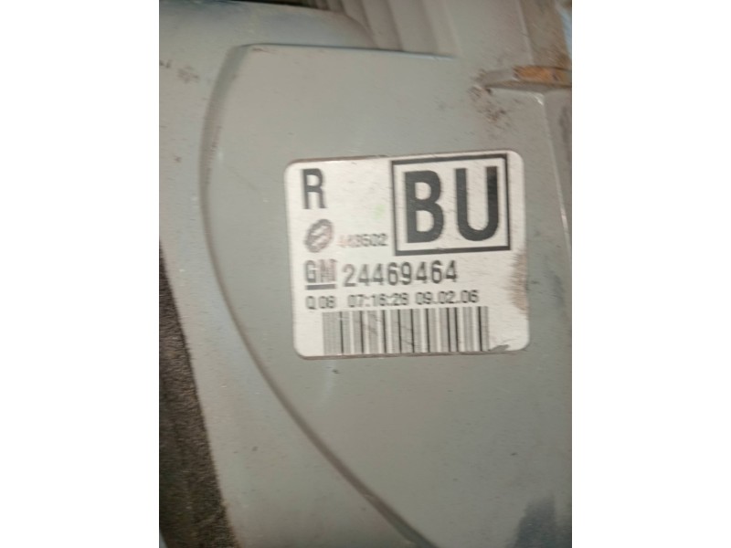 Recambio de piloto trasero derecho interior para opel vectra c caravan 1.9 16v cdti cat (z 19 dth / lrd) referencia OEM IAM 2446