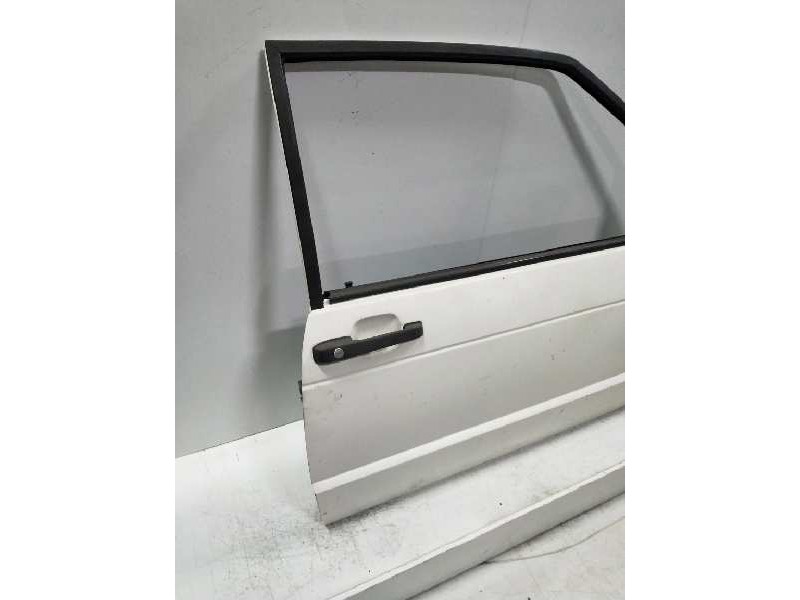 Recambio de puerta delantera derecha para seat ibiza 1.2 referencia OEM IAM   