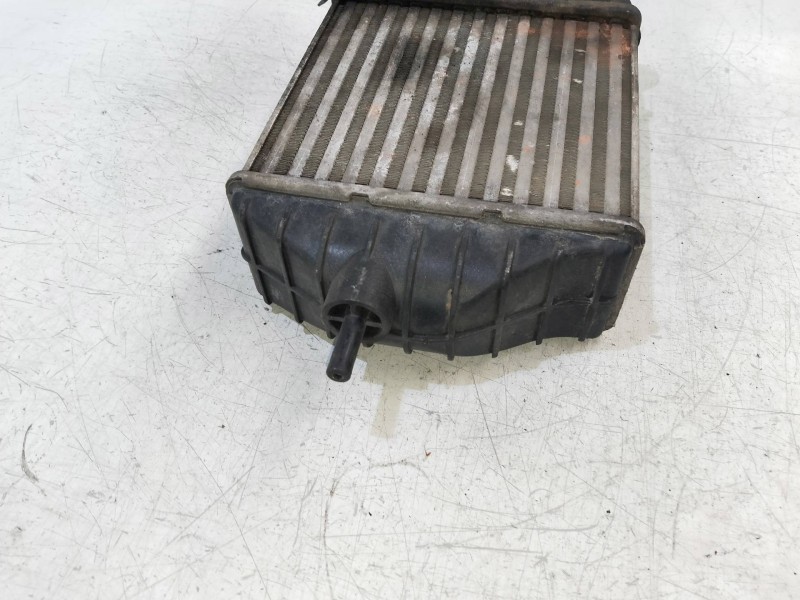 Recambio de intercooler para fiat punto berlina (188) 1.3 jtd cat referencia OEM IAM 847850000  