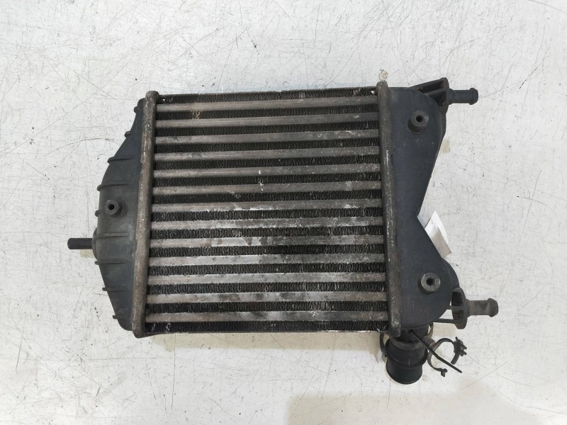 Recambio de intercooler para fiat punto berlina (188) 1.3 jtd cat referencia OEM IAM 847850000  
