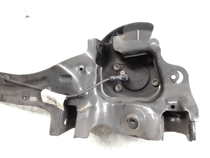 Recambio de mangueta trasera derecha para ford grand c-max 1.6 tdci cat referencia OEM IAM   