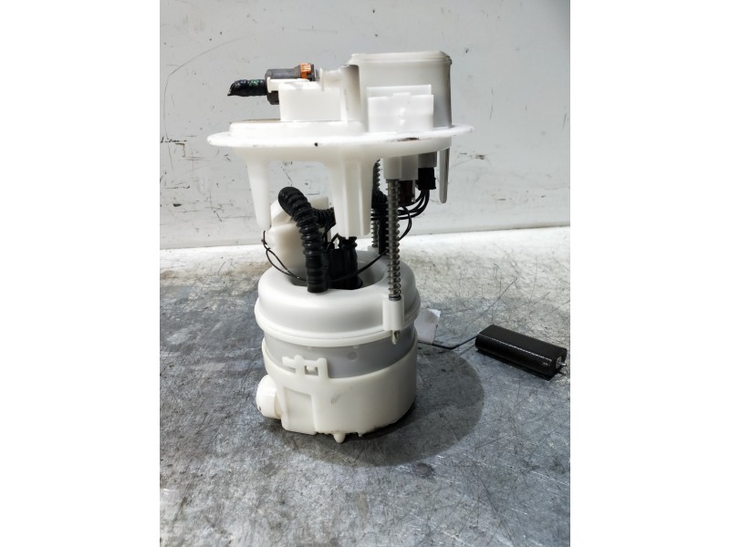 Recambio de bomba combustible para peugeot 308 style referencia OEM IAM 100102766AK 9674699980 