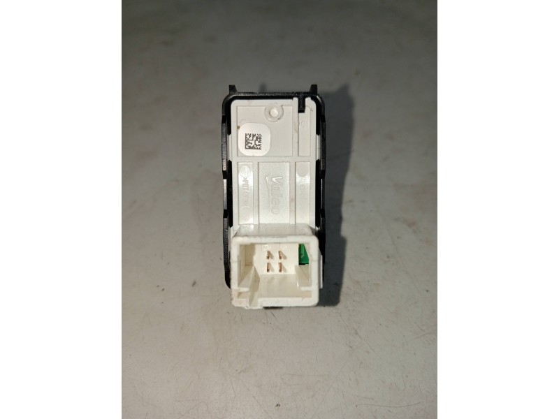 Recambio de mando elevalunas delantero derecho para peugeot 308 style referencia OEM IAM 96762292ZD 16202 5P