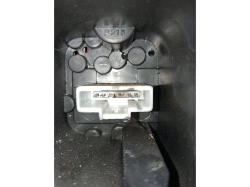 Recambio de piloto trasero izquierdo para peugeot 206 sw x-line referencia OEM IAM   