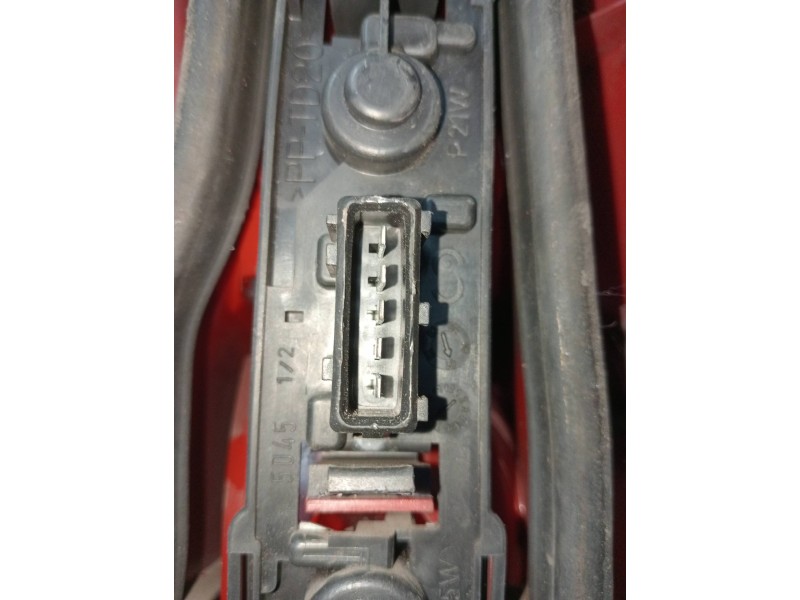 Recambio de piloto trasero izquierdo para peugeot 306 break boulebard referencia OEM IAM   