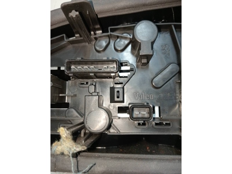 Recambio de piloto trasero izquierdo para peugeot 406 berlina (s1/s2) svdt referencia OEM IAM   