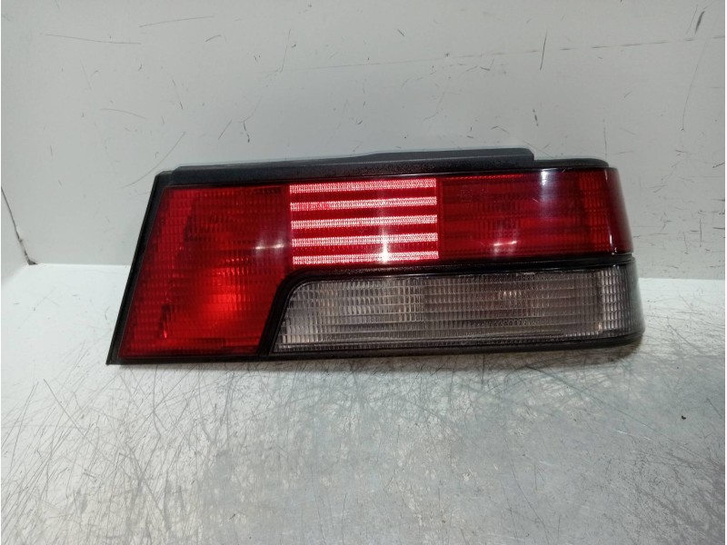 Recambio de piloto trasero derecho para peugeot 405 berlina style referencia OEM IAM   