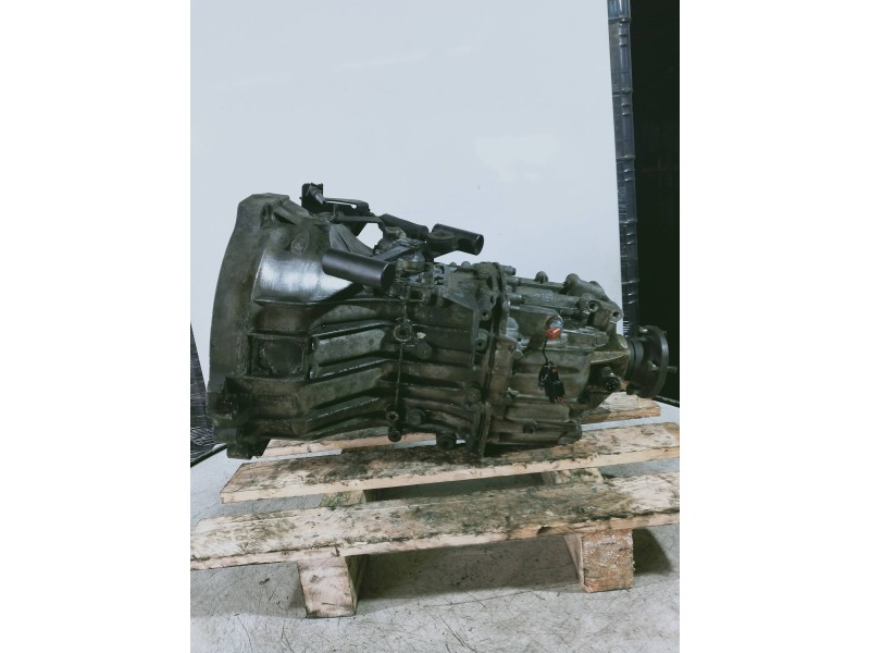 Recambio de caja cambios para renault maxity 2.9 diesel referencia OEM IAM 32010MB90A65380V0 1323065021 461954 5V