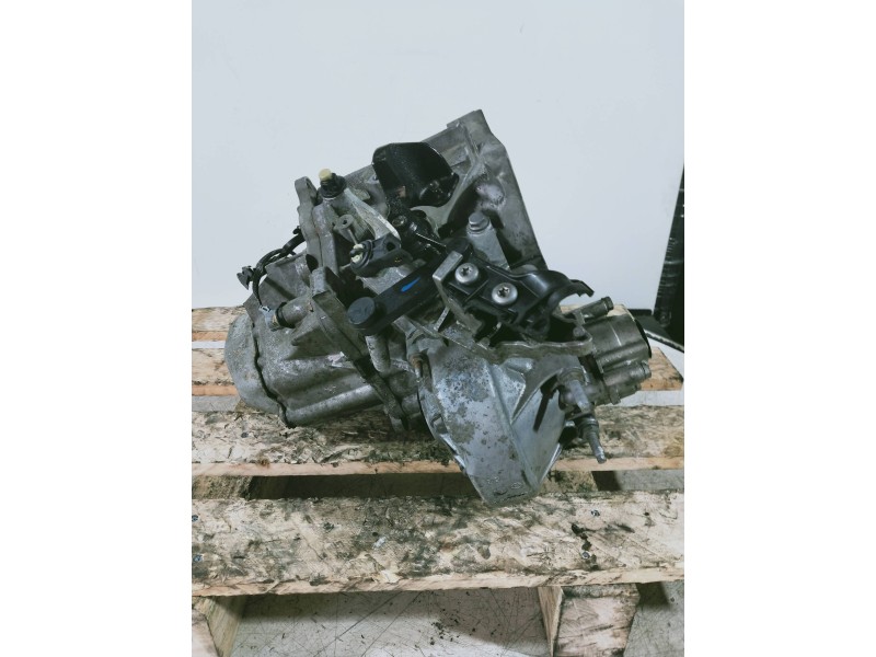 Recambio de caja cambios para peugeot 308 style referencia OEM IAM 20ET10 9207342 B 5V