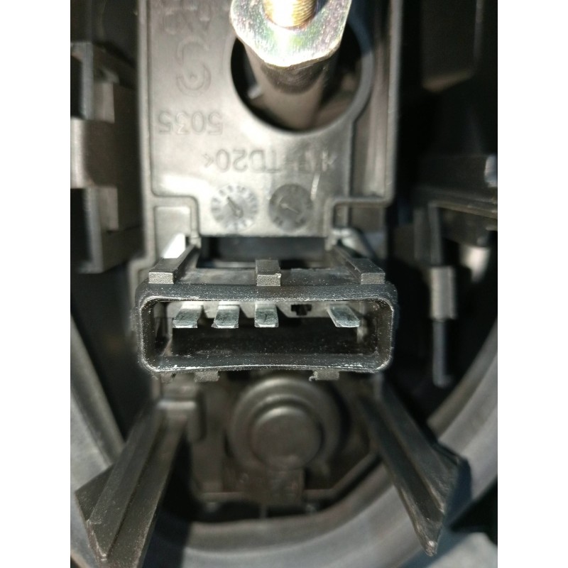 Recambio de piloto trasero izquierdo para peugeot 406 break (s1/s2) 2.0 hdi referencia OEM IAM   