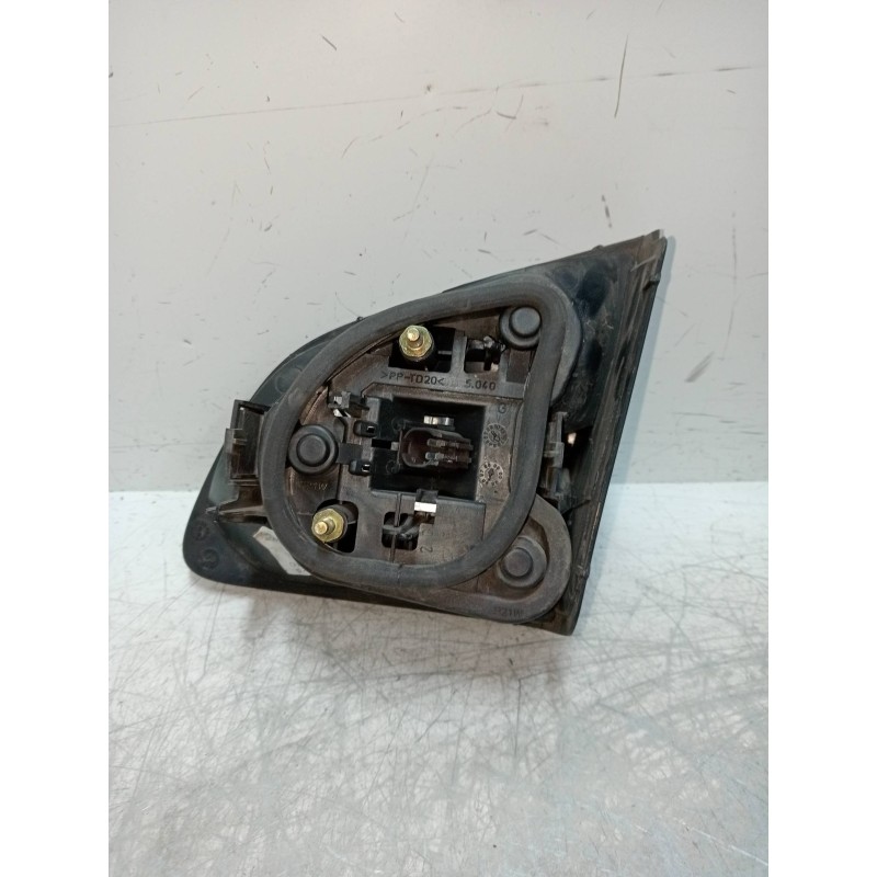 Recambio de piloto trasero izquierdo interior para peugeot 406 break (s1/s2) 2.0 hdi referencia OEM IAM   