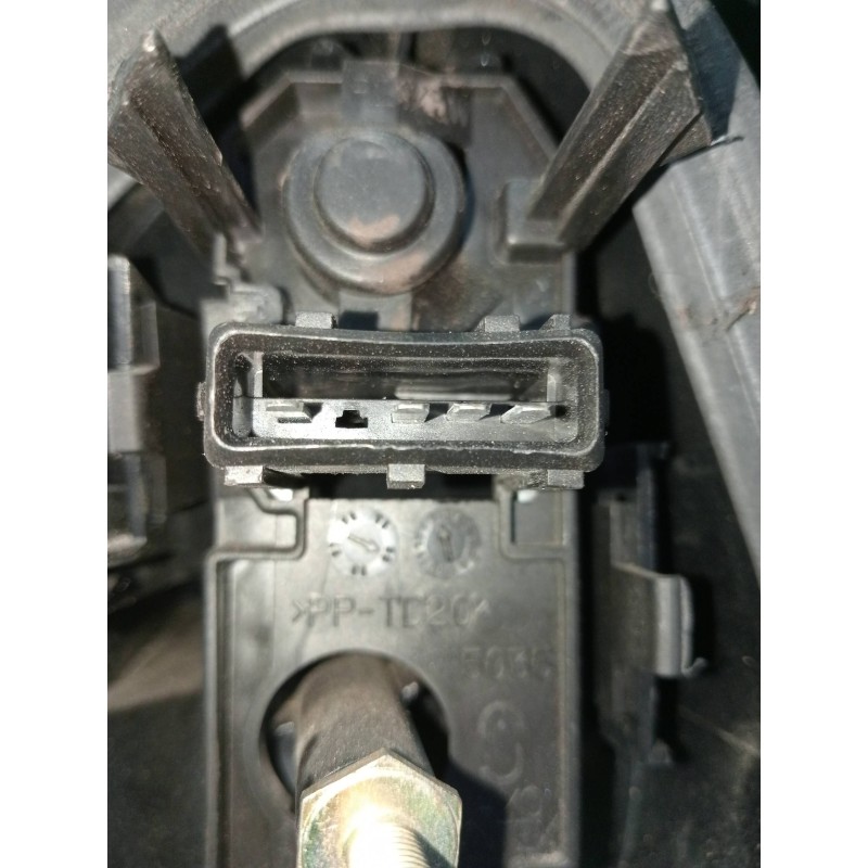 Recambio de piloto trasero izquierdo para peugeot 406 break (s1/s2) 2.0 hdi referencia OEM IAM   